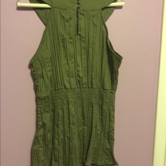 Top - Picture 2 of 2